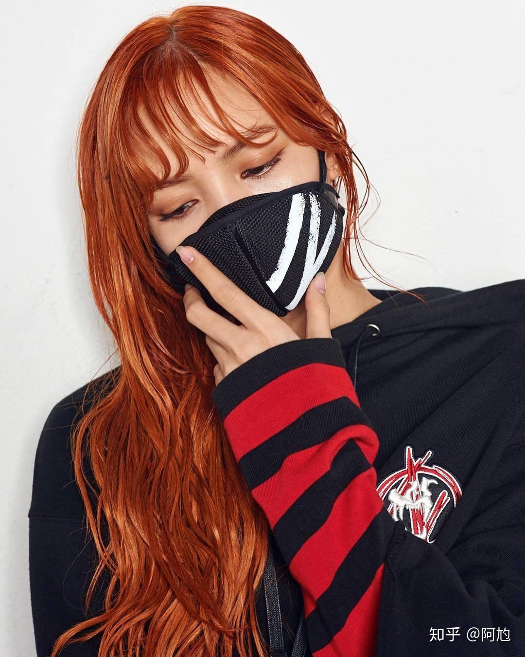 让我们感谢lisa的国家把她送到了韩国yg前创意总监