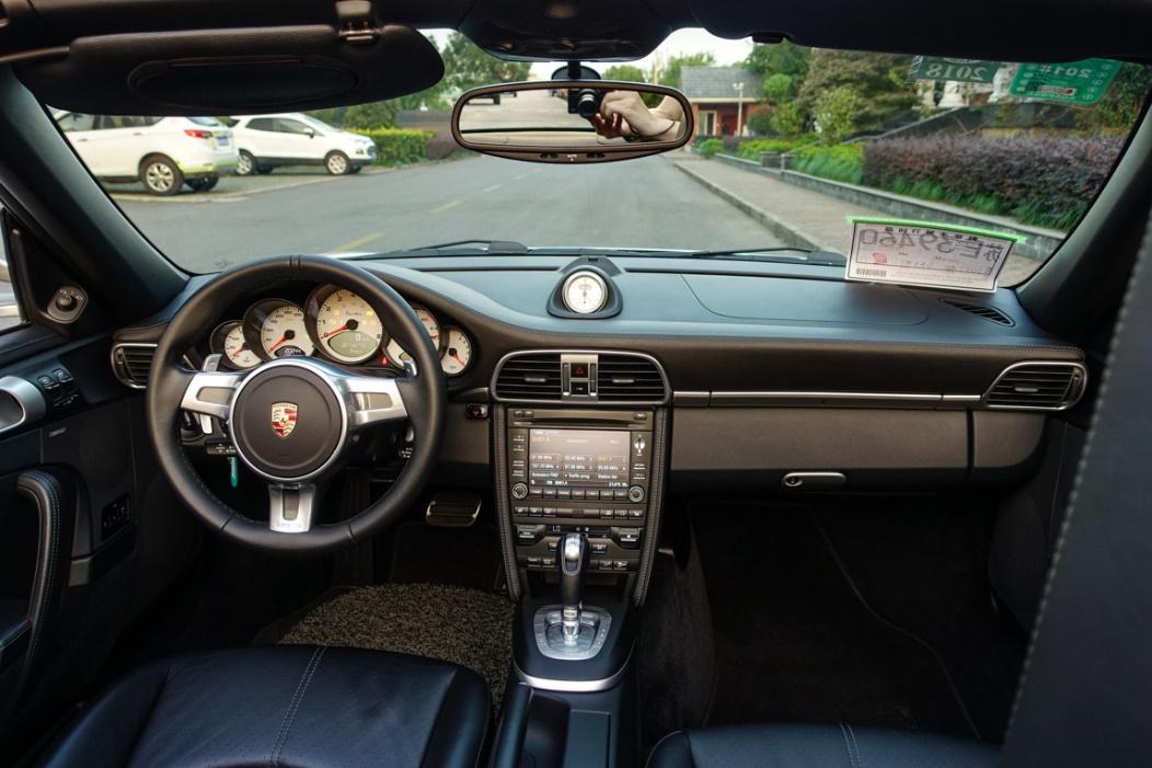 聊聊二手保时捷911的行情,顺带梳理一下997"繁杂"的车型. - 知乎