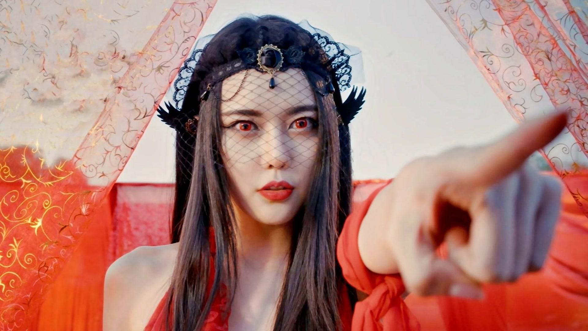 史上最萌丧尸美女感染了丧尸病毒但她不仅没变身还有了神力