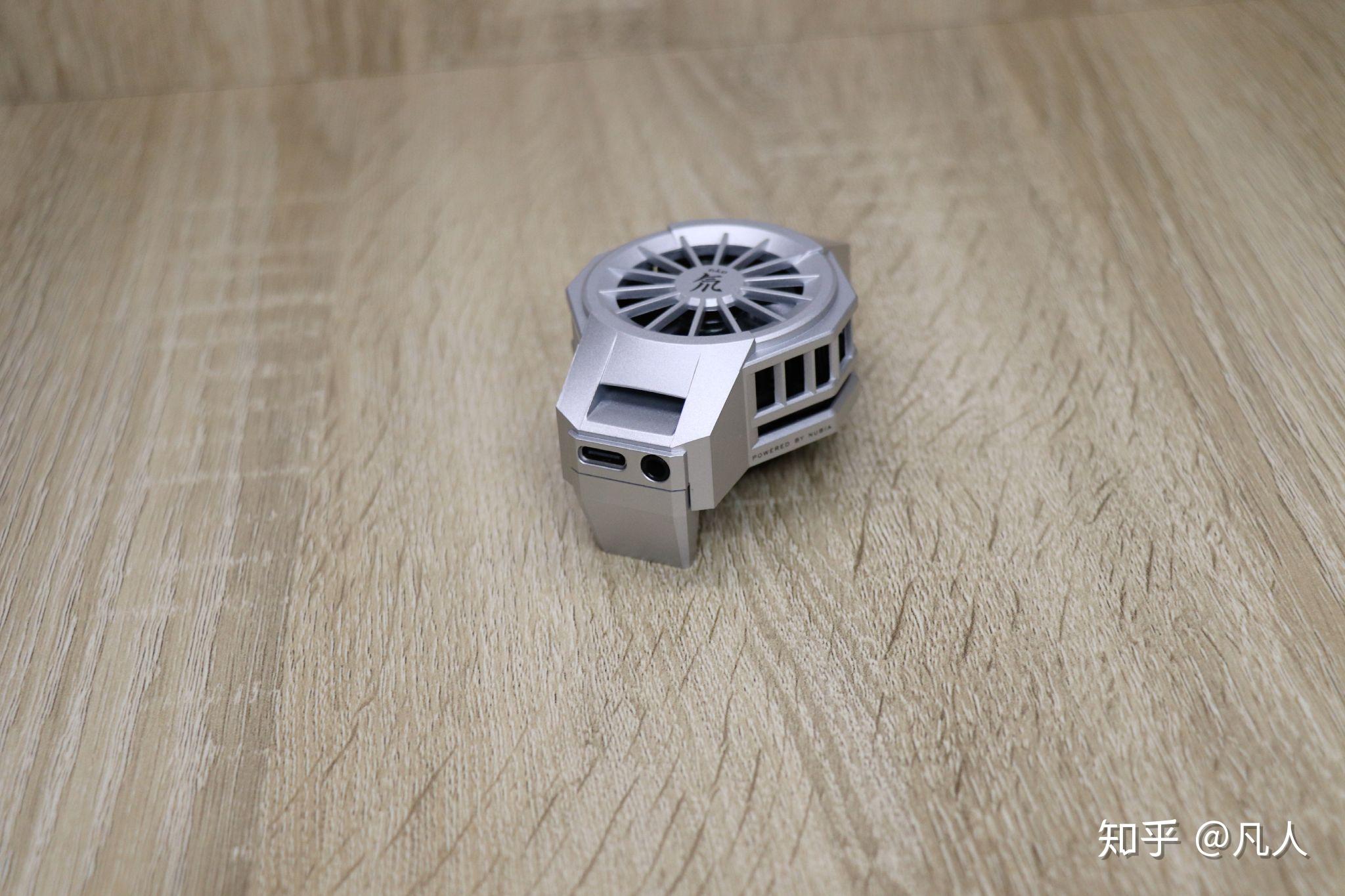 在家怎么做手机散热器 v2-6755a98da81091efed1139dc05408b77_r.jpg