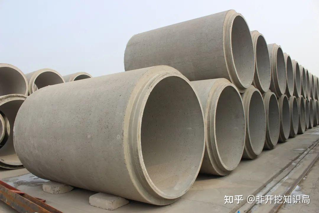 曲线顶管施工管节接口形式比选与优化