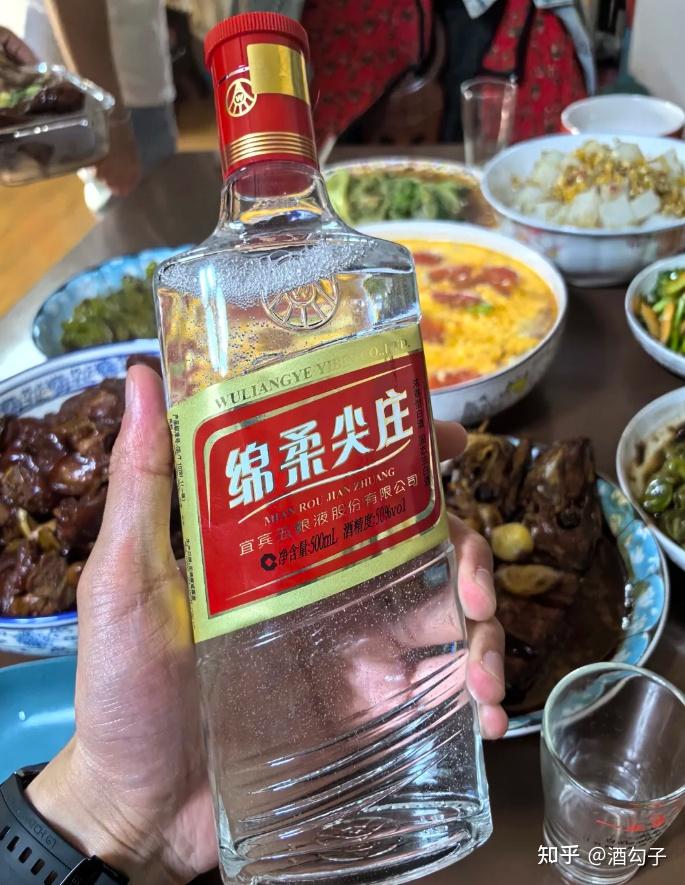 都是五粮液的,绵柔尖庄、尖庄大光、尖庄高光,应该怎么选? - 知乎
