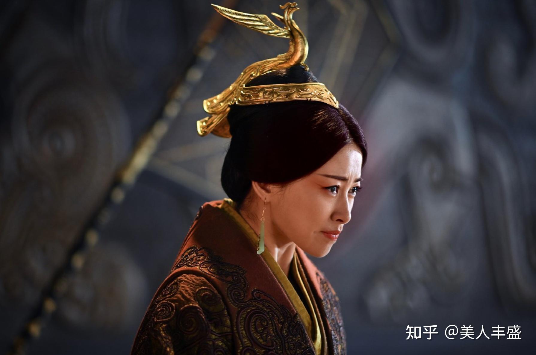 出身显赫资源顶流美艳惊人的朱珠,为何37岁了只能演女二?