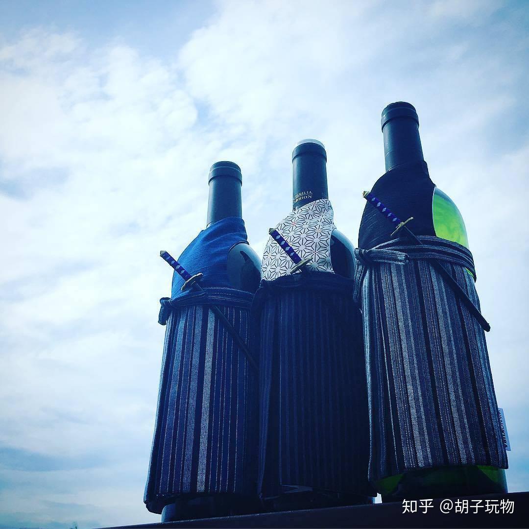 武士新娘采茶女酒瓶穿上衣服后能变多好看