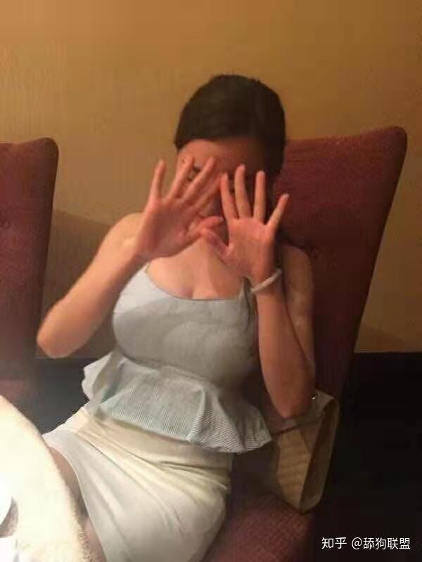 舔狗是真正的渣男吗 v2-67f199e2348166ff19bb0383a7102ffb_r.jpg