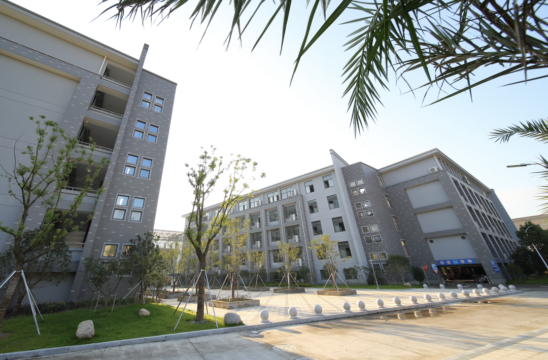 临海六中2022招生简章