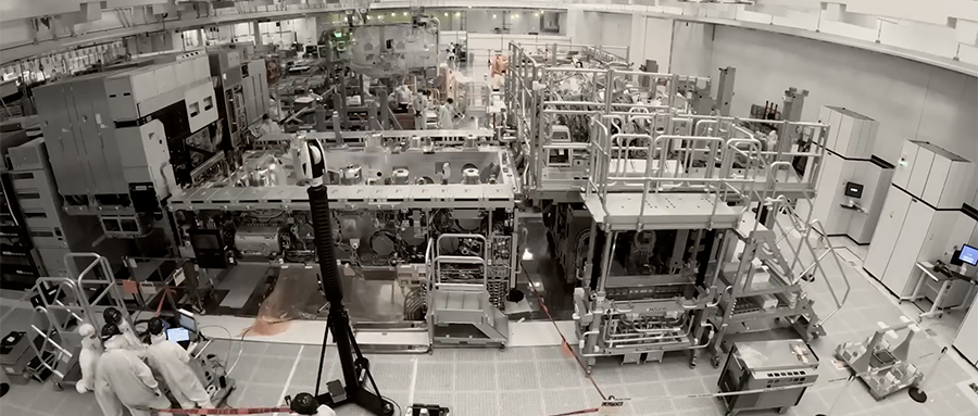 史上最大光刻机拆箱视频发布