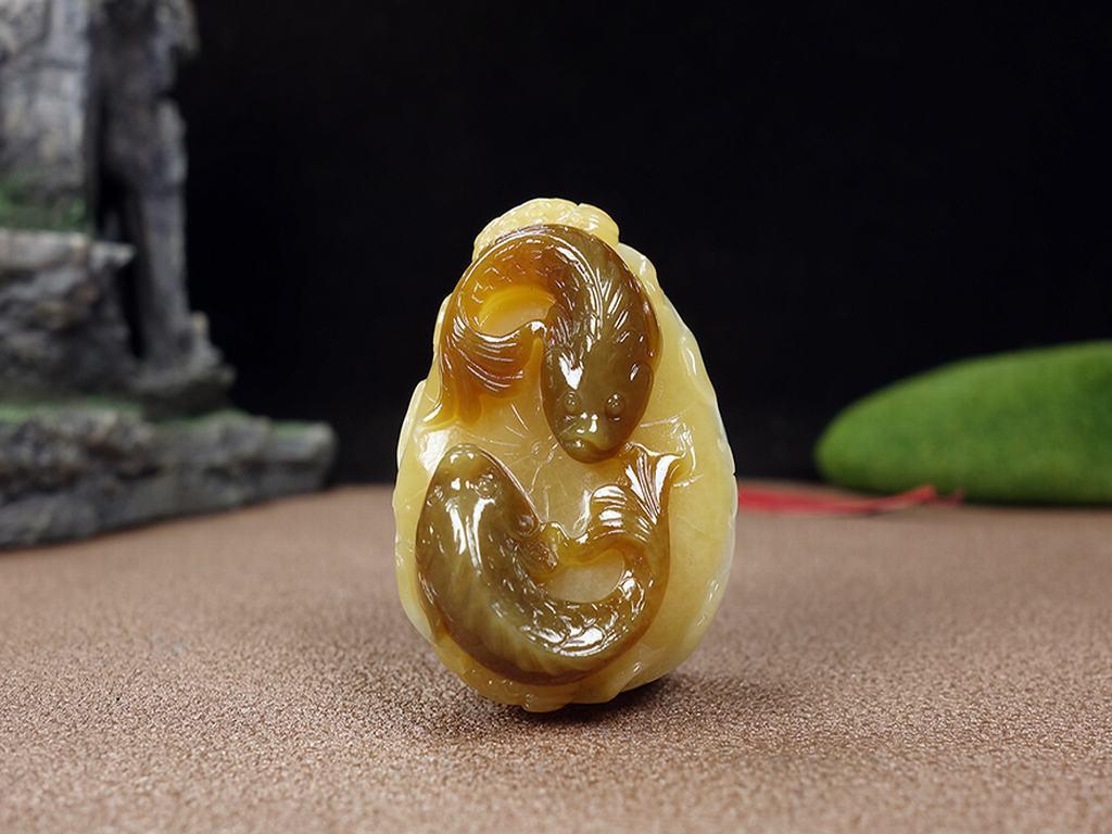 俄料糖玉戴久会变色吗可能存在这些原因