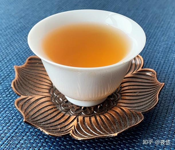 如何挑选茶 v2-68dc11d8373efae26e8c186bf6862ba7_r.jpg