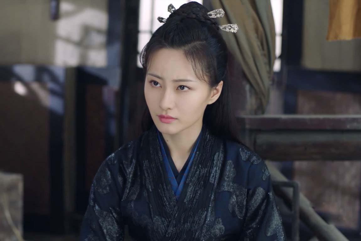 锦衣之下之翟兰叶爱到失去自我是爱情里最大的悲哀