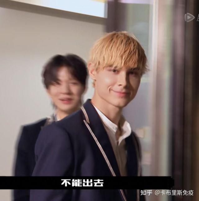 也是心疼了利路修的队友,面对这样一个天天都想着