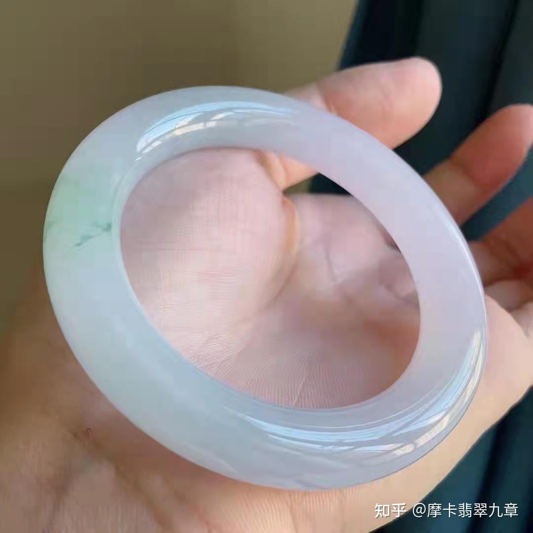 哪里买金包银手镯最靠谱 v2-69a5c53e3efb1ef801dbcdc217238333_r.jpg