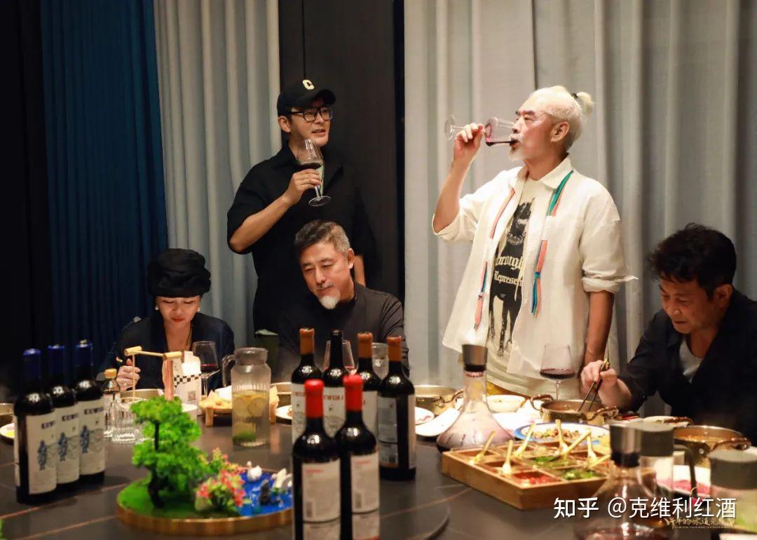 格鲁吉亚红酒克维利中国第一潮叔张双利老师喜欢喝的红酒