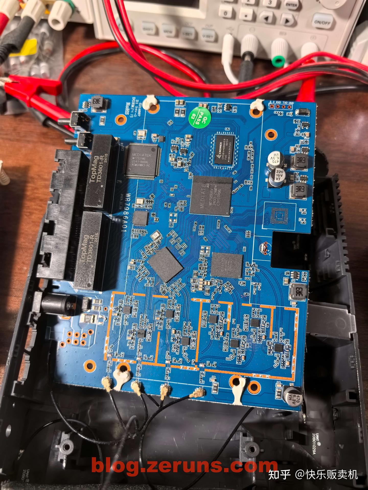 爱快 IK-Q6000 WiFi6无线路由器 简单开箱评测和拆解 - 知乎