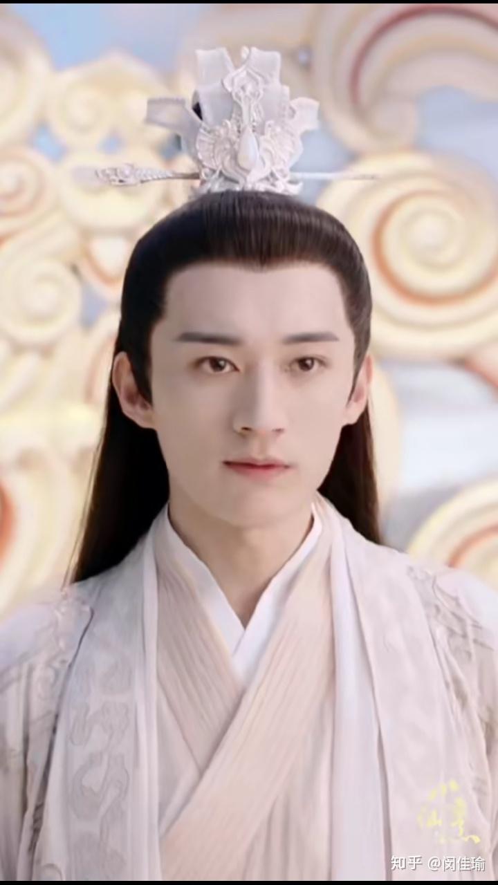 千秋功过琉璃白帝柏麟帝君人物分析