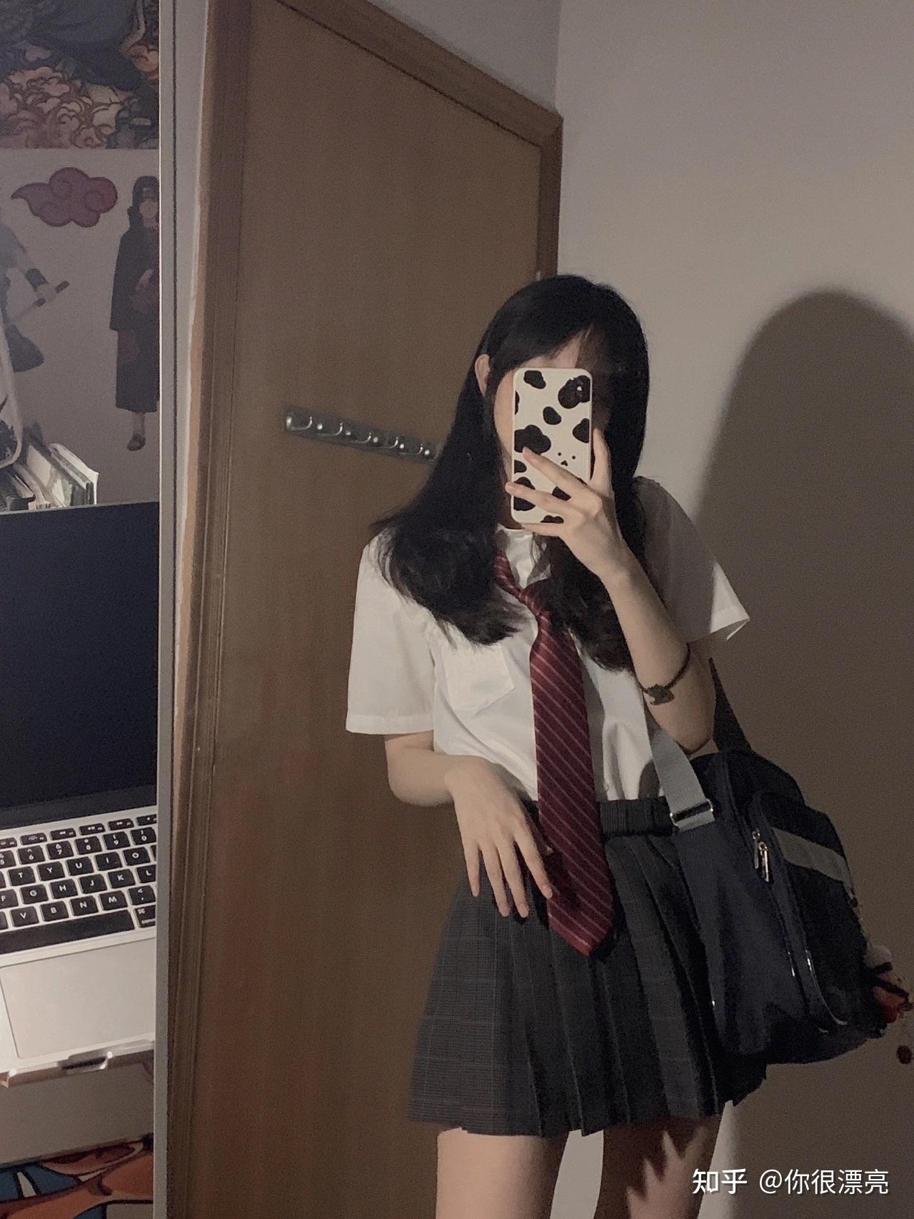 辣妹穿搭 | 对镜拍jk制服 | 日制校供 | jk日常 | 今日穿搭 | jk拍照