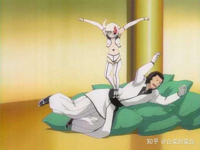 1,史塔克和莉莉妮特