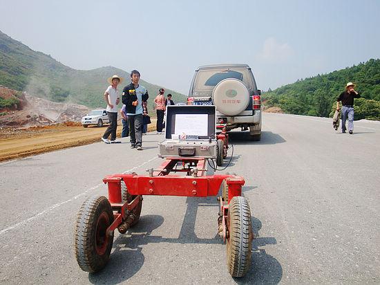 路见不平不用一声吼市政检测路面平整度方法科普