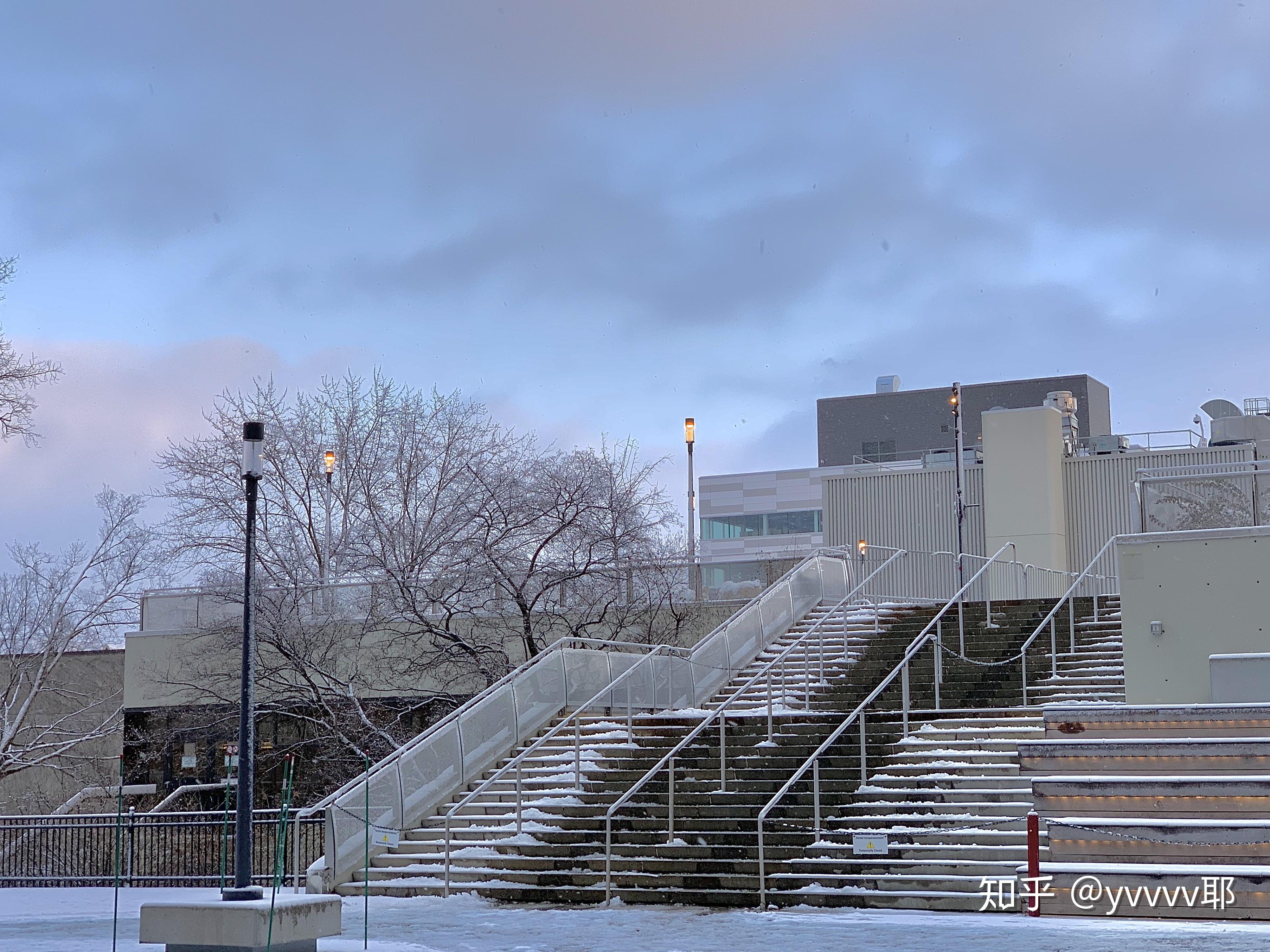 在渥太华大学(university of ottawa)学习是怎样的体验?