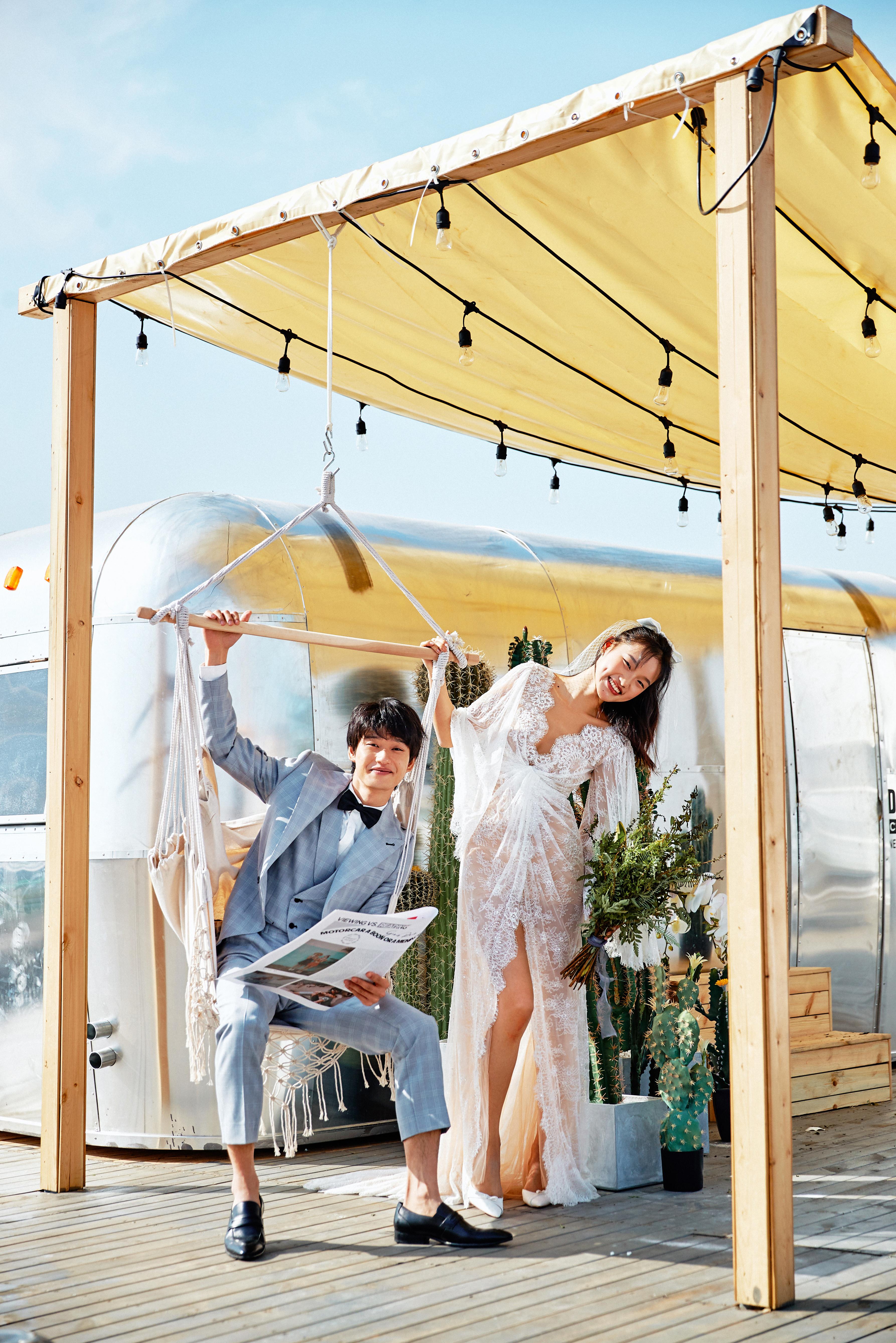 西安城市旅拍婚纱照移动的绿植园费司婚纱摄影