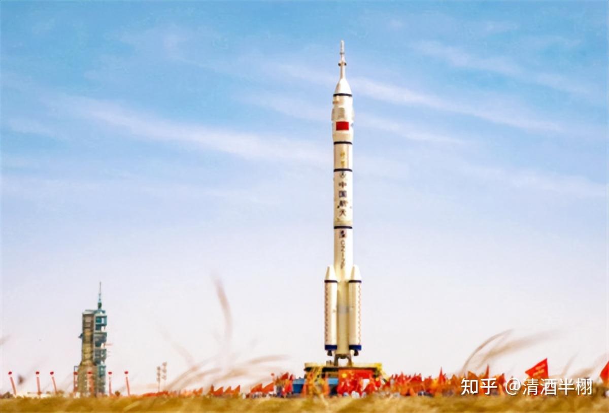 欧洲时报–欧时网-欧时大参-神舟十七号3名航天员顺利进驻中国空间站