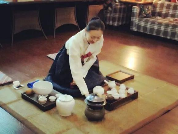 韩国茶礼的过程图片