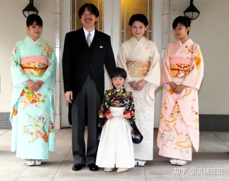从“灰姑娘”到“笑面狐狸”:秋筱宫纪子妃的宫闱三十年 - 知乎