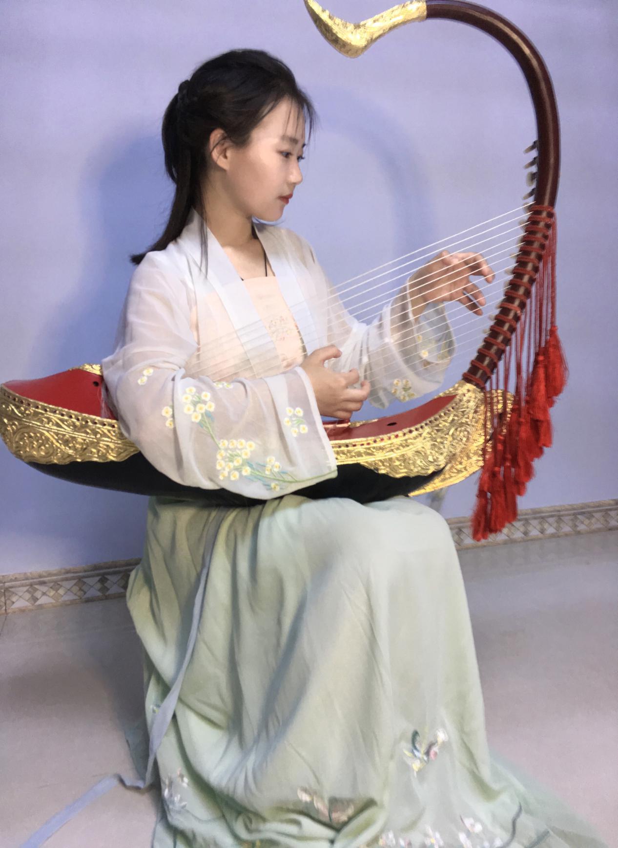 失传百年凤首箜篌再度奏响莫失莫忘