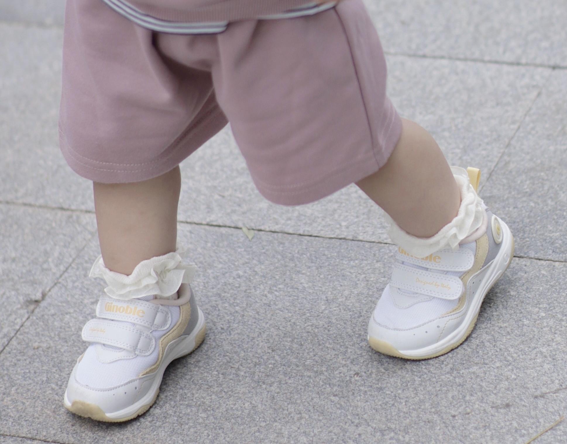 为什么小孩要穿学步鞋?有什么好处? - 知乎
