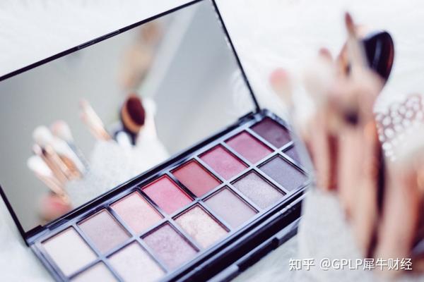美妆代电信公司悠可集团高度倚赖大客户一批著名一线..._chan_(杭州悠可代营运的品牌)