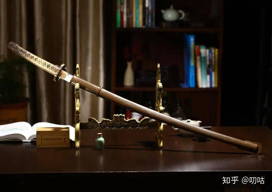 寒光闪闪下的利刃——日本95式军刀- 知乎