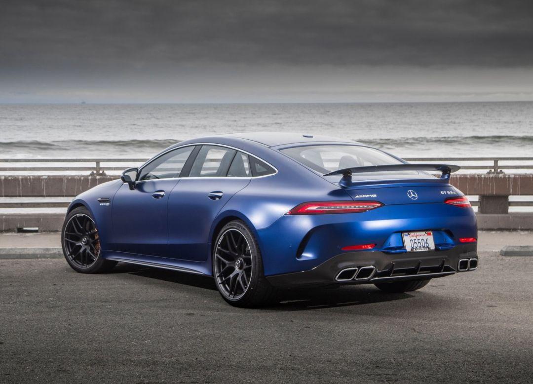 奔驰amggt73实车谍照曝光最大功率或超811马力3秒内破百