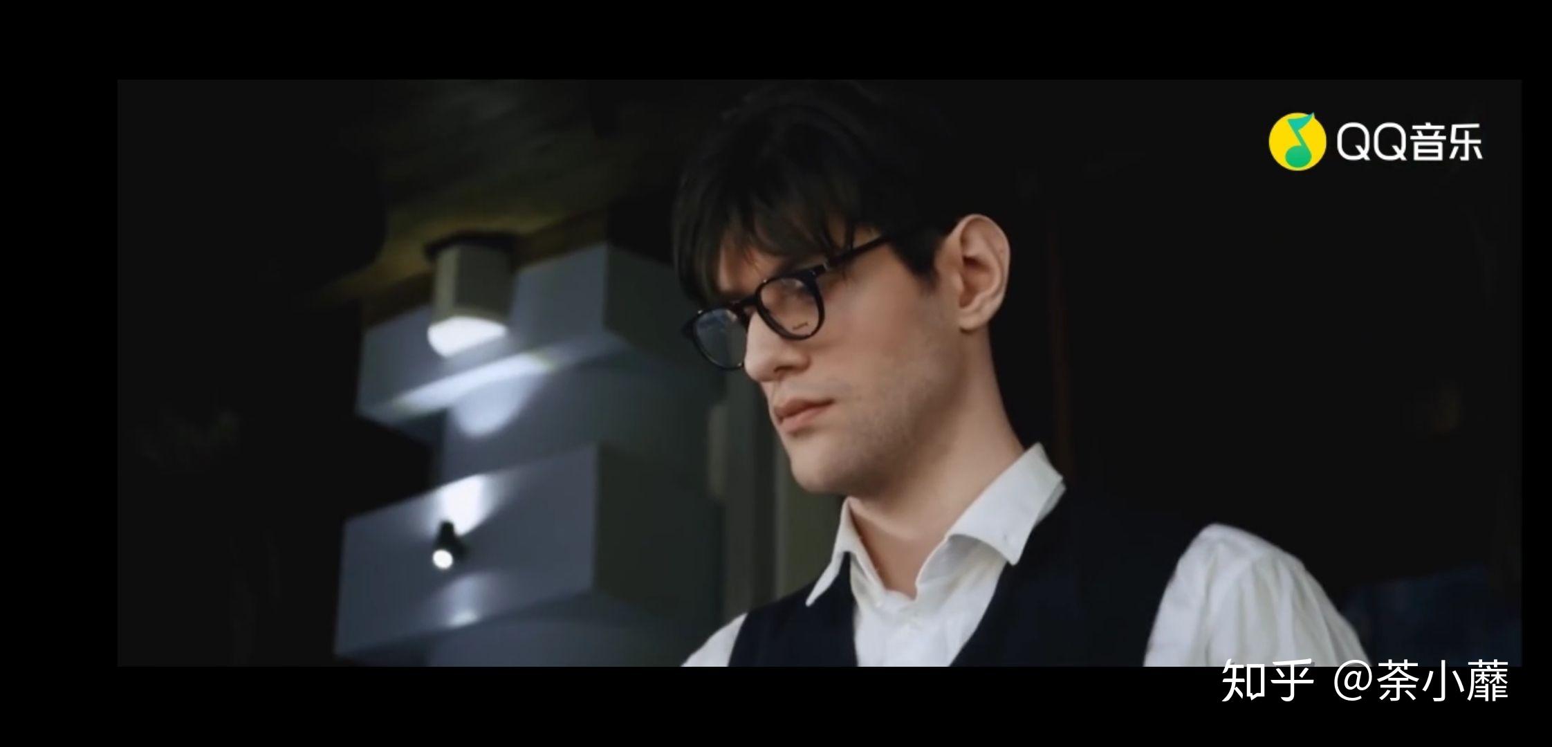 rauf/faik колыбельная这歌,讲的是什么?爱情,手足情?