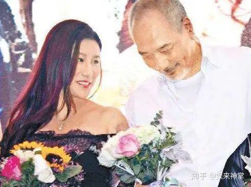 风流的徐少强欺骗雪梨未婚生子抛弃糟糠之妻69岁成网红杀手