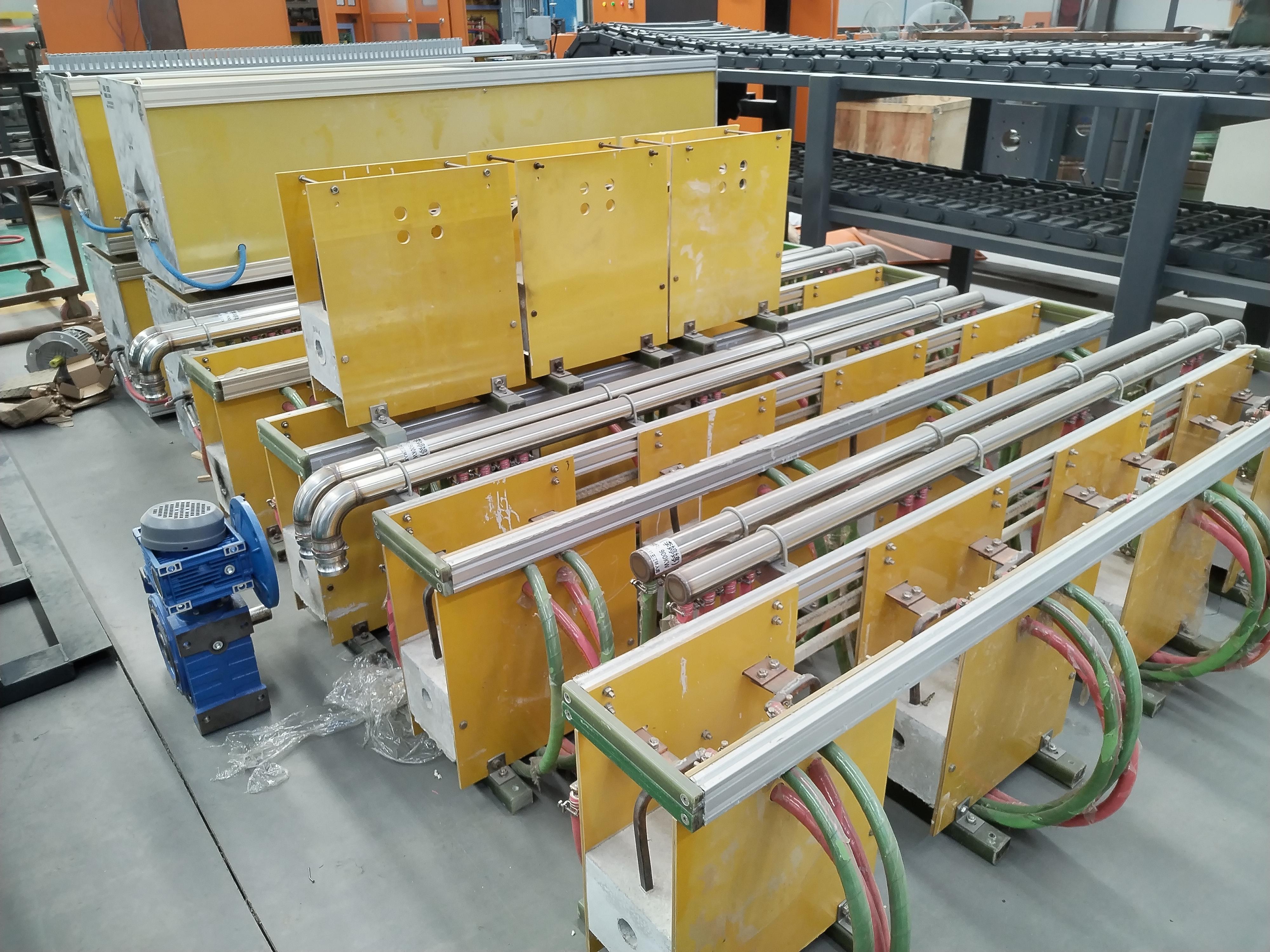 红腾百科:中频感应加热炉的原理与使用环境