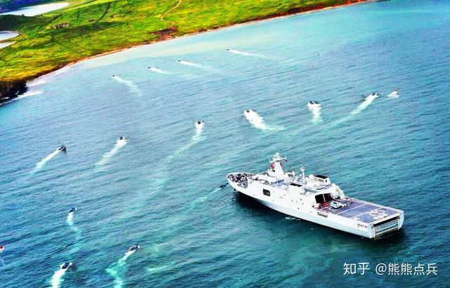 中国海军"五指山"号万吨级登陆舰服役了!孙悟空你怕不怕?