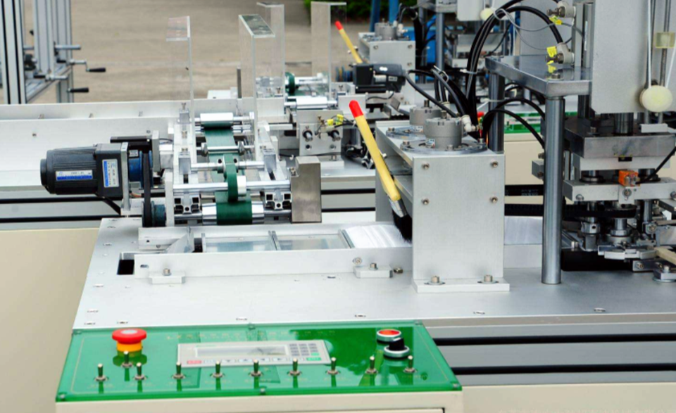 kf94鱼形柳叶形口罩机就是这样设计的!