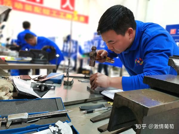 钳工证报名详情,怎么报名,报名流程是怎样? - 知乎