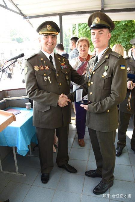 伊万博洪基辅军事学院乌克兰军官的摇篮