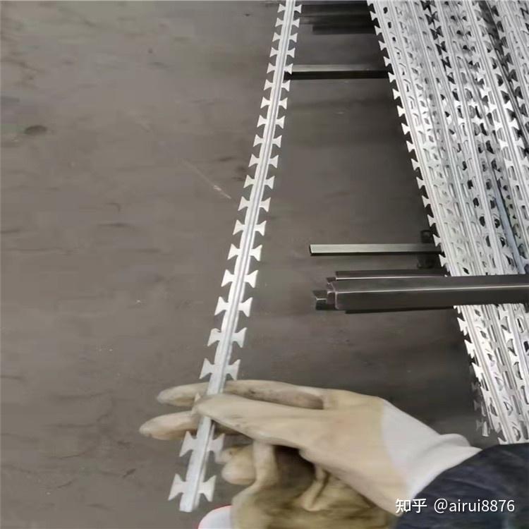 刀片刺绳的安装方式方法 - 知乎