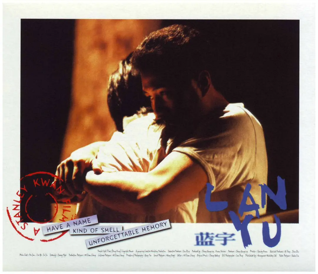 但在夜谈中,内心却被逐步突破啃食,甚至开始身不由己地一步步迈入曾经