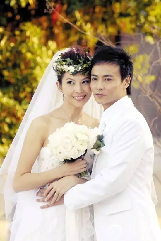 蔡少芬和张晋结婚十周年纪念真是羡煞旁人