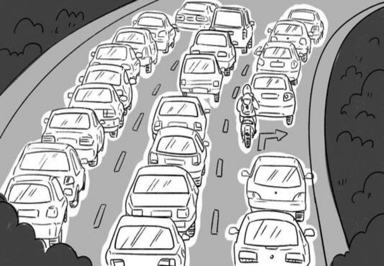 堵车开车技巧身为危运司机的你都知道吗