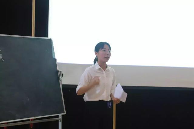 内江师范学院老师图片