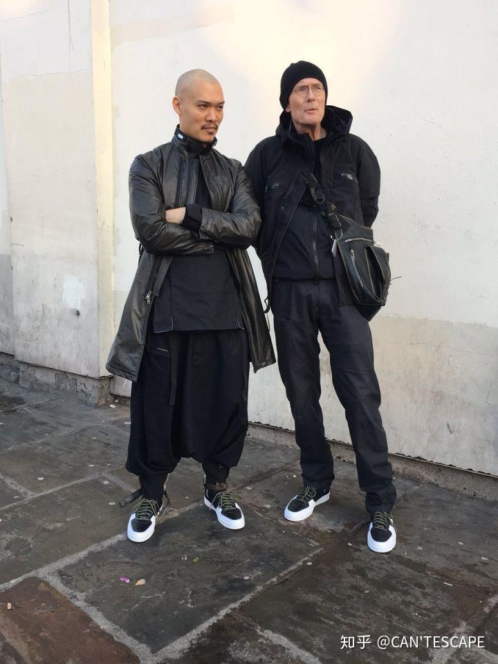 机能老大哥直男穿搭杀手科技点数拉满的stoneisland石头岛