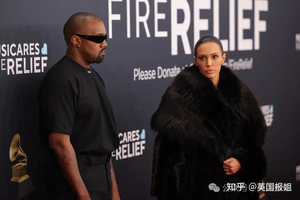侃爷自曝完全操控妻子透明衣着风格!大发疯4天连发奇葩图文,前妻卡戴珊大怒:不许再见孩子! - 知乎