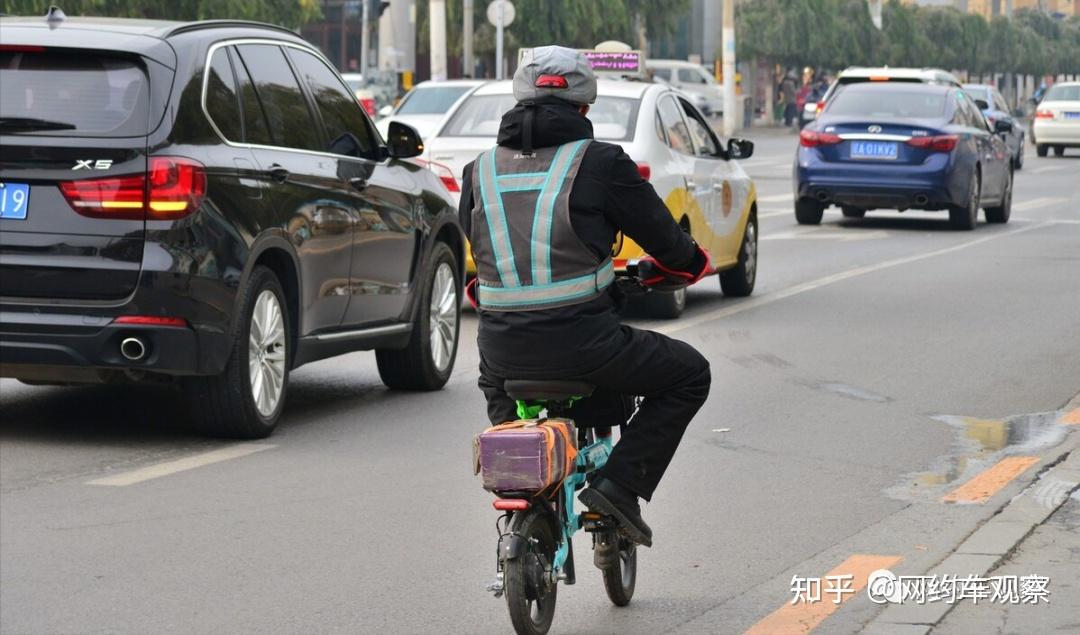 做代驾、跑闪送、拍段子,2022年网约车司机们的艰难求生路! - 知乎