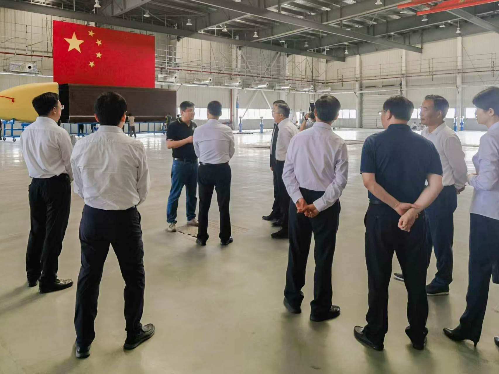 胡震东表示,白鲸航线将积极听取各方提出的宝贵建议,坚持创新驱动