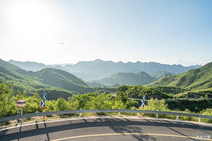 一个北京老会长的阿特兹跑山日记欣赏安四路观景台的美景