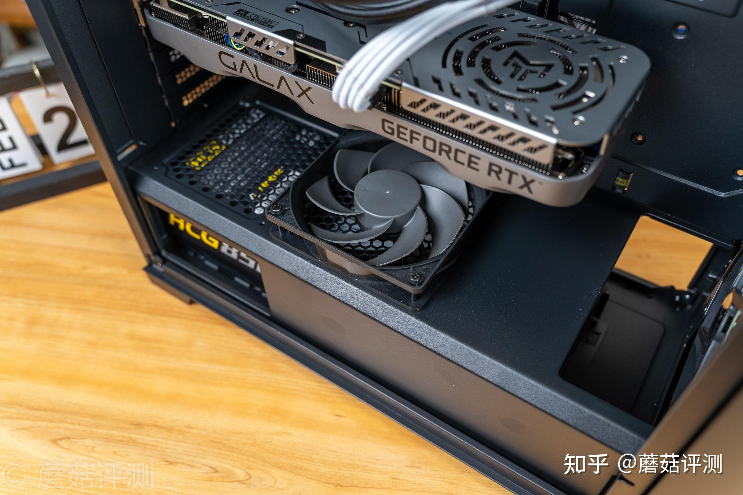 颜值出众风道独特散热给力安钛克df700flux风行者中塔机箱评测